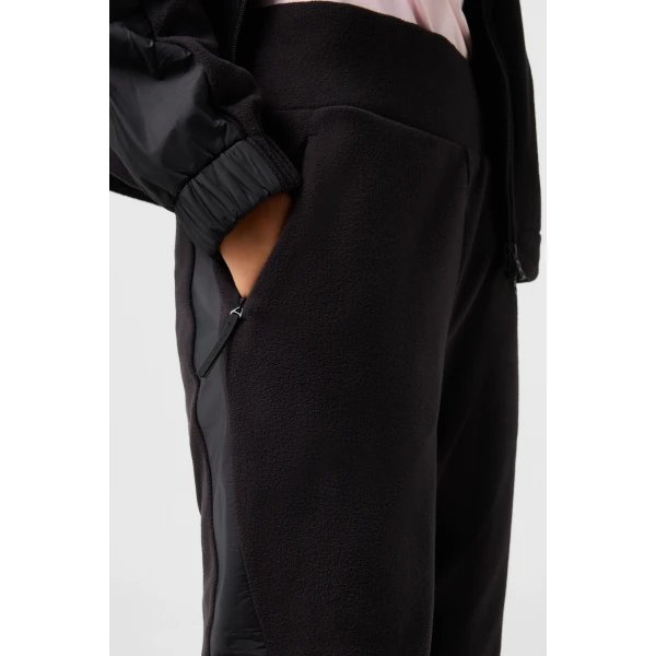 Bogner Lima Fleece Jogging Trousers in Black, view 6 | Sweatpants | Coveti
