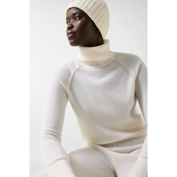Bogner Vaiana Pure New Wool and Cashmere Jumper in Off White, view 6 | Sweaters | Coveti