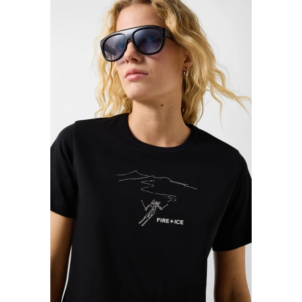 Bogner Zyssa Cotton T-Shirt in Black, view 6 | T-shirts | Coveti