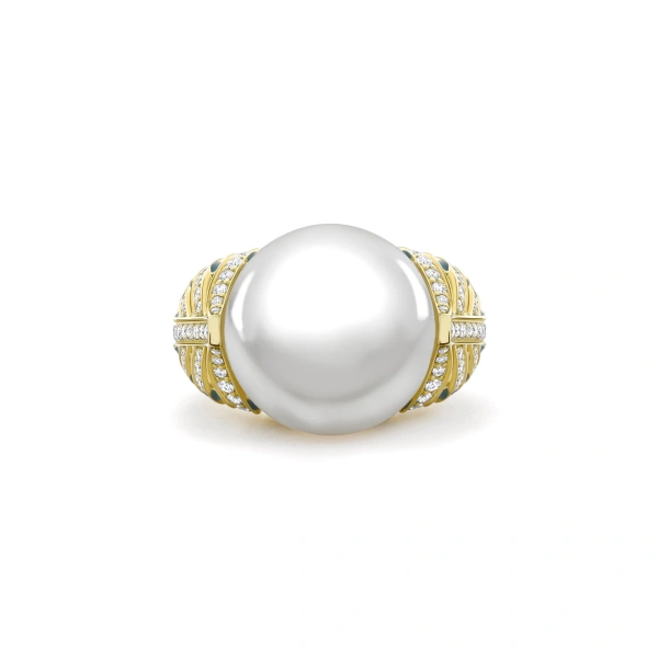Boodles A Family Journey Copenhagen Pearl Yellow Gold Ring | Fine Rings | Coveti
