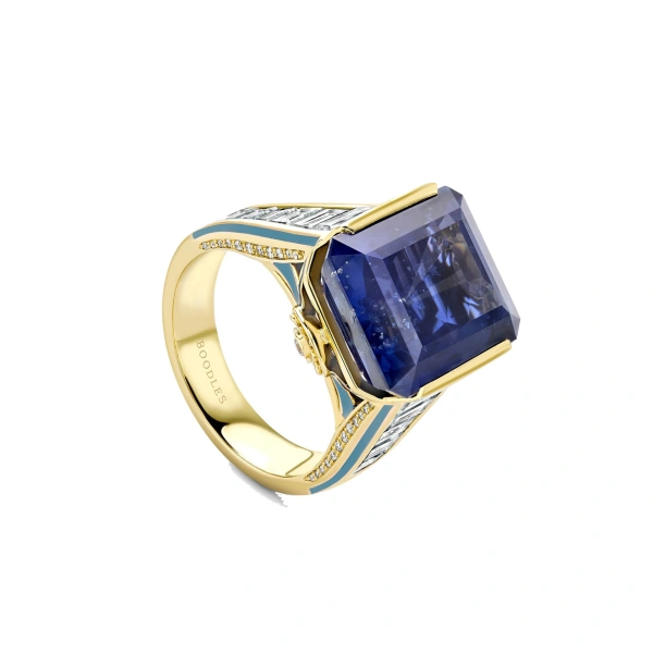 Boodles A Family Journey Paris Tuileries Sapphire Yellow Gold Ring | Fine Rings | Coveti