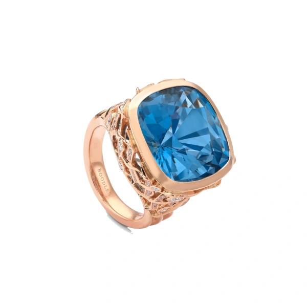 Boodles Africa Flamingo Lake Nakuru Aquamarine Rose Gold Ring | Fine Rings | Coveti