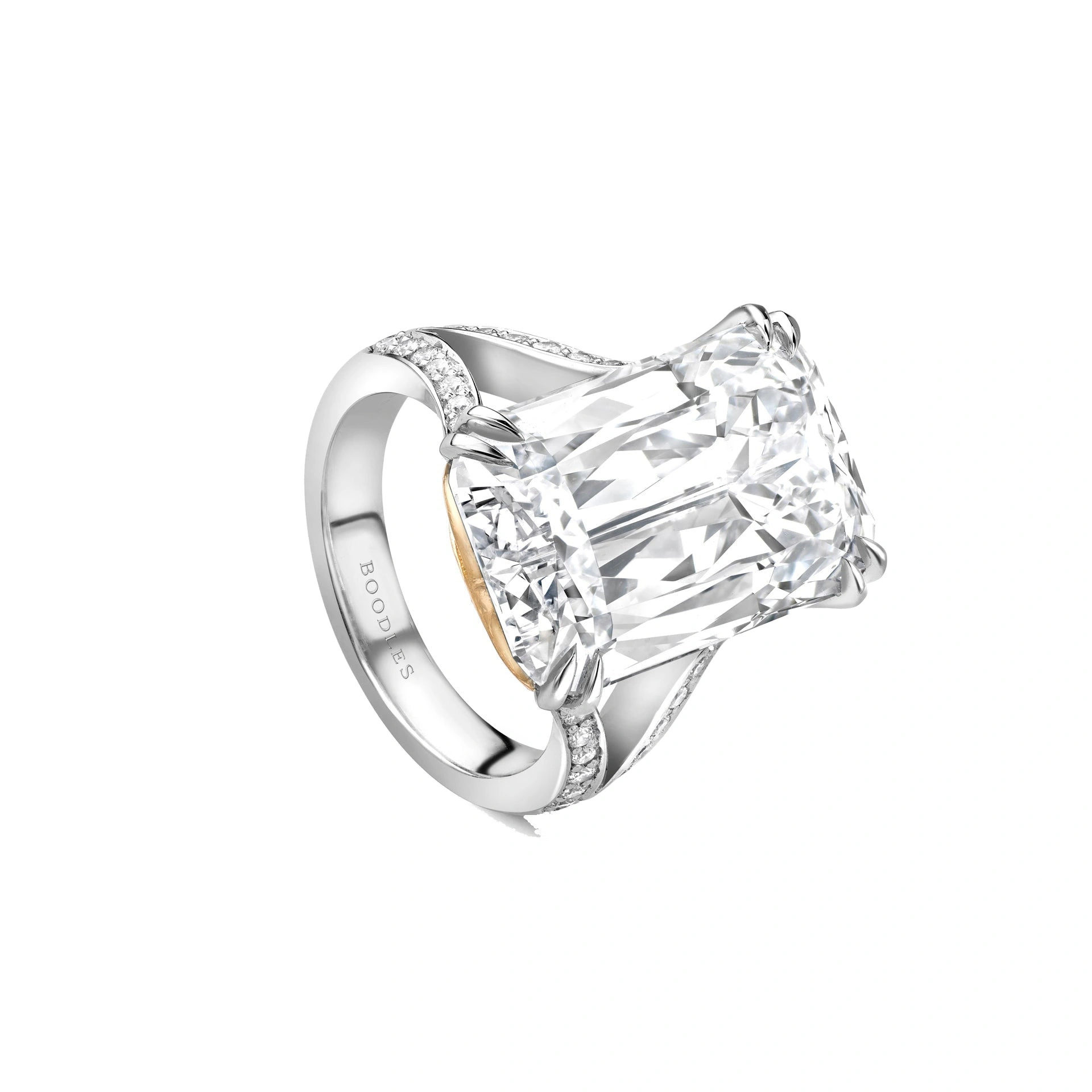 Boodles Ashoka Split Shoulder Diamond Platinum Ring Boodles Ashoka Split Shoulder Diamond Platinum Ring | Fine Rings | Coveti
