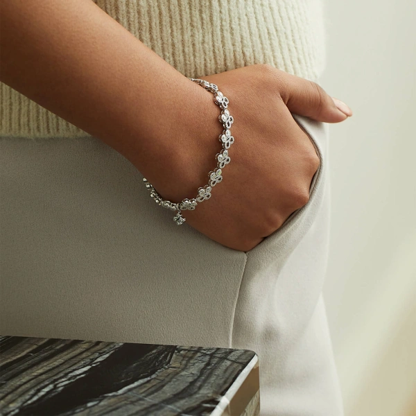 Boodles Be Boodles Large Rose Gold Platinum Diamond Bracelet | Fine Bracelets | Coveti