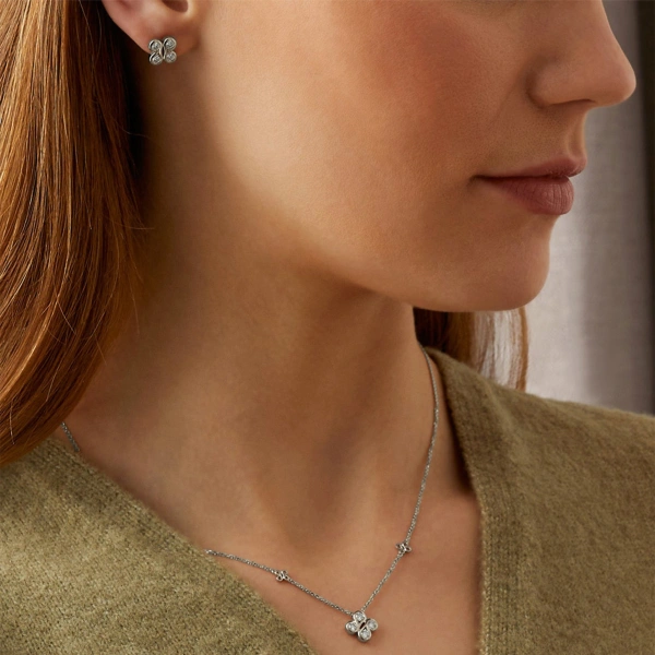 Boodles Be Boodles White Gold Pendant and Earrings Set | Fine Jewellery Sets | Coveti