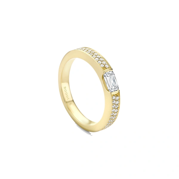Boodles Classic Ashoka Diamond Yellow Gold Wedding Band | Fine Rings | Coveti