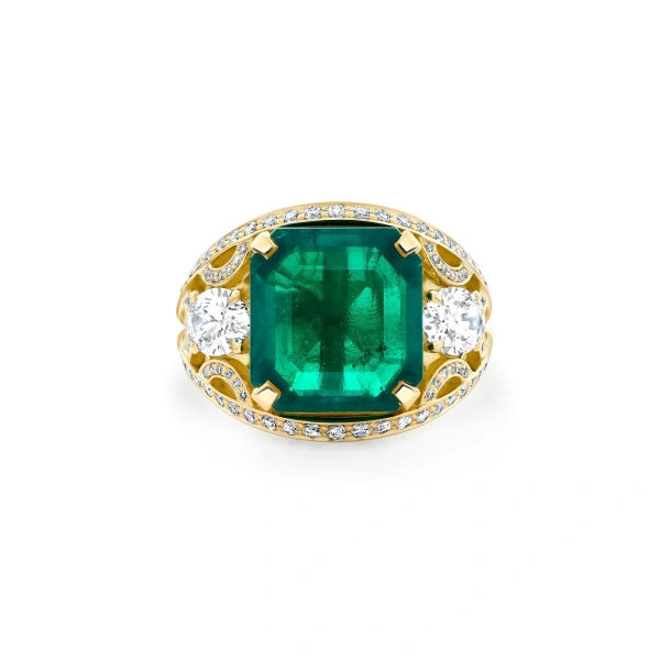 Boodles Classic Octagonal Emerald Yellow Gold Ring | Fine Rings | Coveti