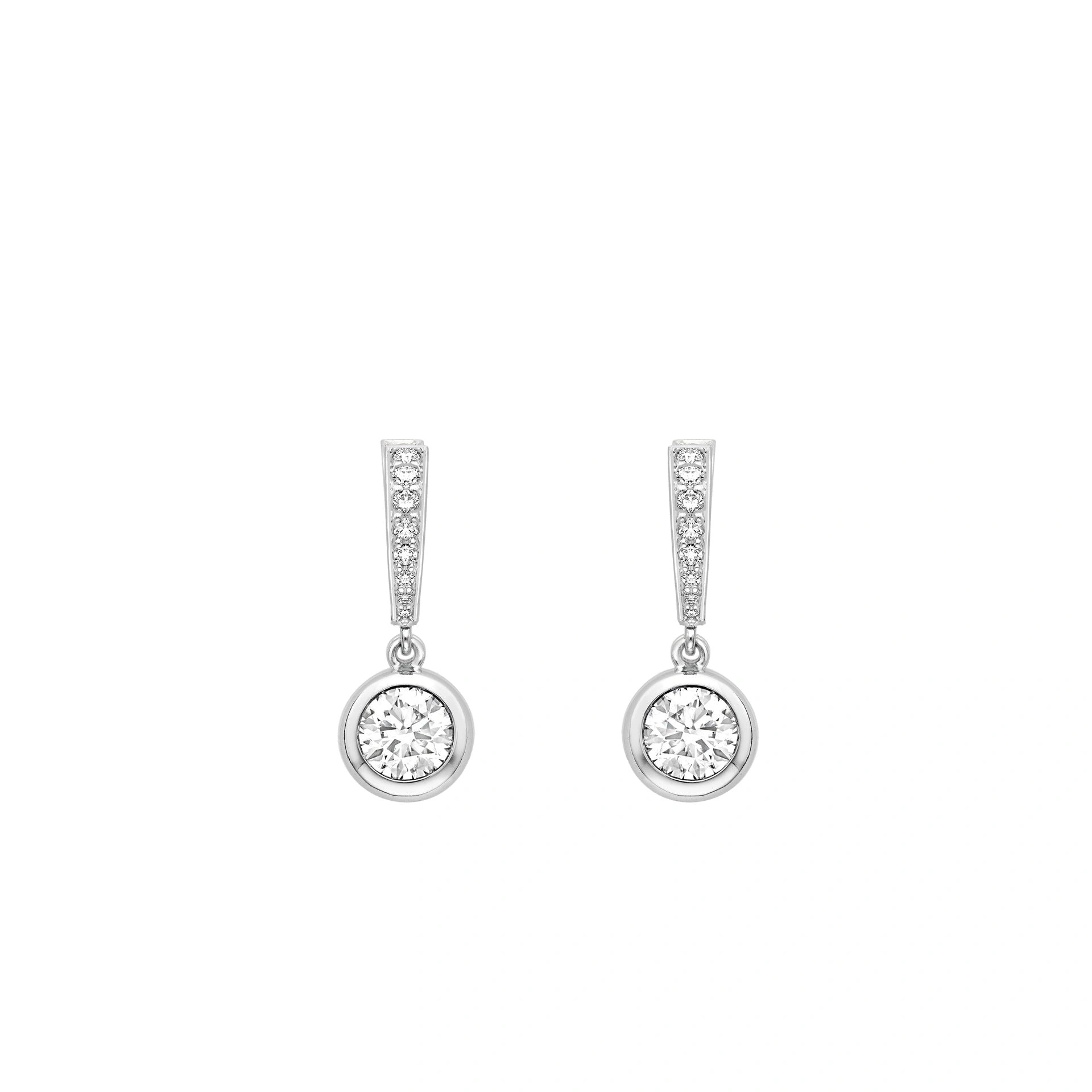 Boodles Classic Platinum Diamond Drop Earrings Boodles Classic Platinum Diamond Drop Earrings | Fine Earrings | Coveti