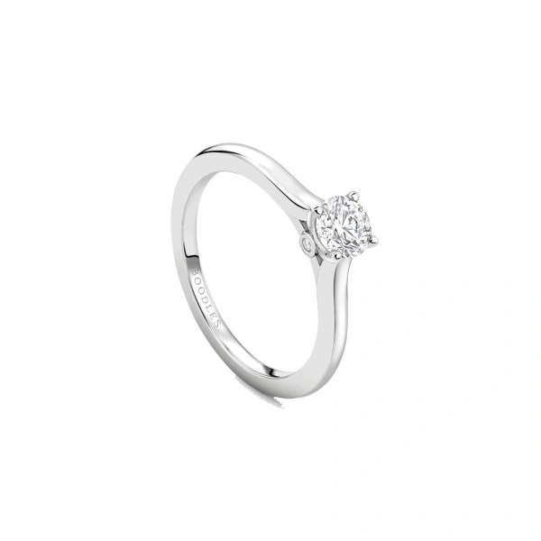 Boodles Classic Platinum Diamond Engagement Ring 0.7 Carat FVS2 | Fine Rings | Coveti