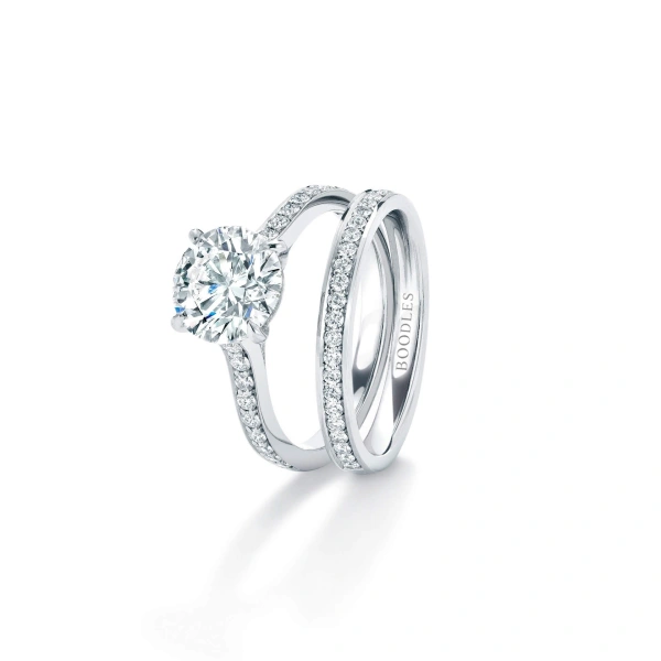 Boodles Classic Platinum Diamond Wedding Ring | Fine Rings | Coveti