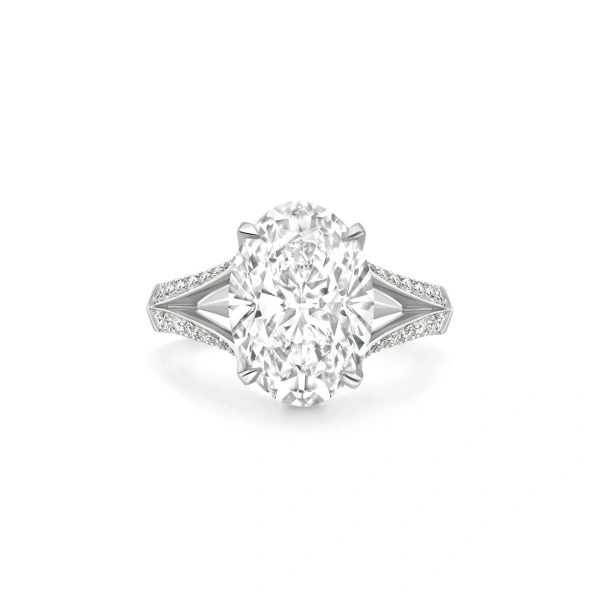 Boodles Classic Split Shoulder Platinum Diamond Ring | Fine Rings | Coveti