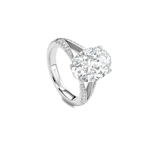 Boodles Classic Split Shoulder Platinum Diamond Ring | Fine Rings | Coveti
