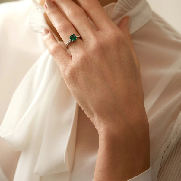 Boodles Emerald Cut Emerald Platinum Ring | Fine Rings | Coveti