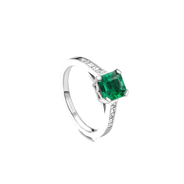 Boodles Emerald Cut Emerald Platinum Ring | Fine Rings | Coveti