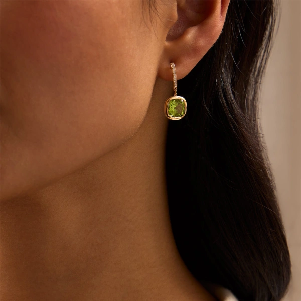 Boodles Florentine Dolce Vita Cushion Peridot Earrings | Fine Earrings | Coveti