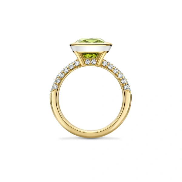 Boodles Florentine Dolce Vita Cushion Peridot Ring | Fine Rings | Coveti
