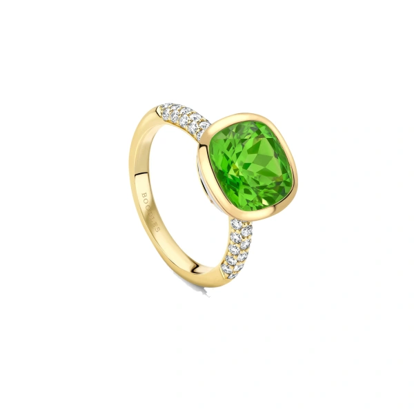 Boodles Florentine Dolce Vita Cushion Peridot Ring | Fine Rings | Coveti
