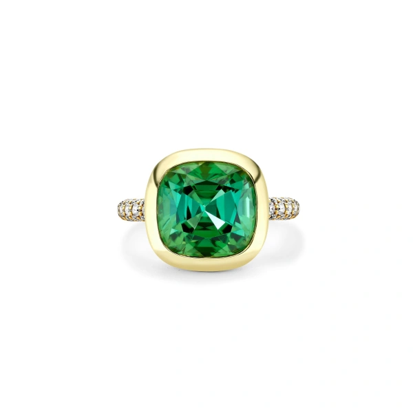 Boodles Florentine Dolce Vita Green Tourmaline Yellow Gold Ring | Fine Rings | Coveti