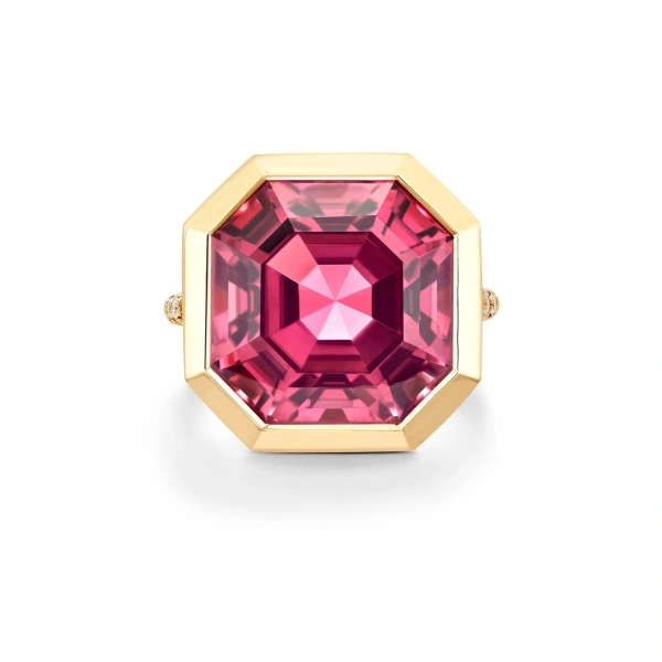 Boodles Florentine Dolce Vita Pink Tourmaline Yellow Gold Ring | Fine Rings | Coveti