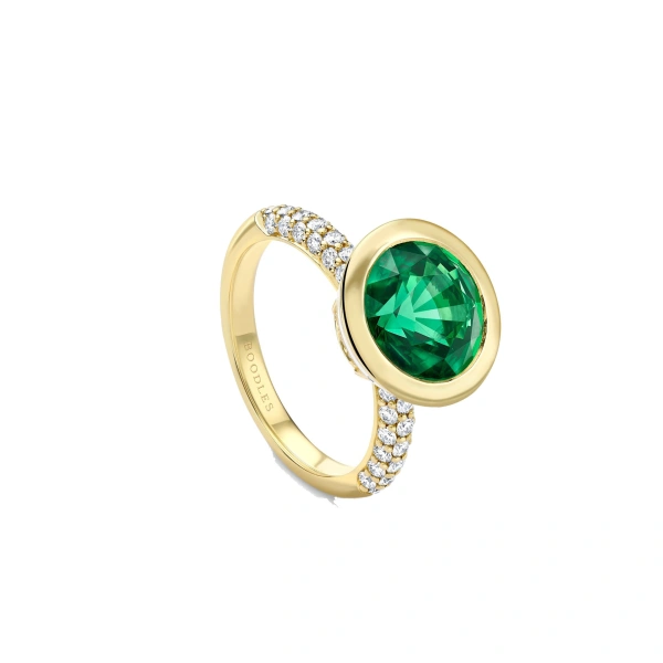 Boodles Florentine Dolce Vita Tsavorite Yellow Gold Ring | Fine Rings | Coveti