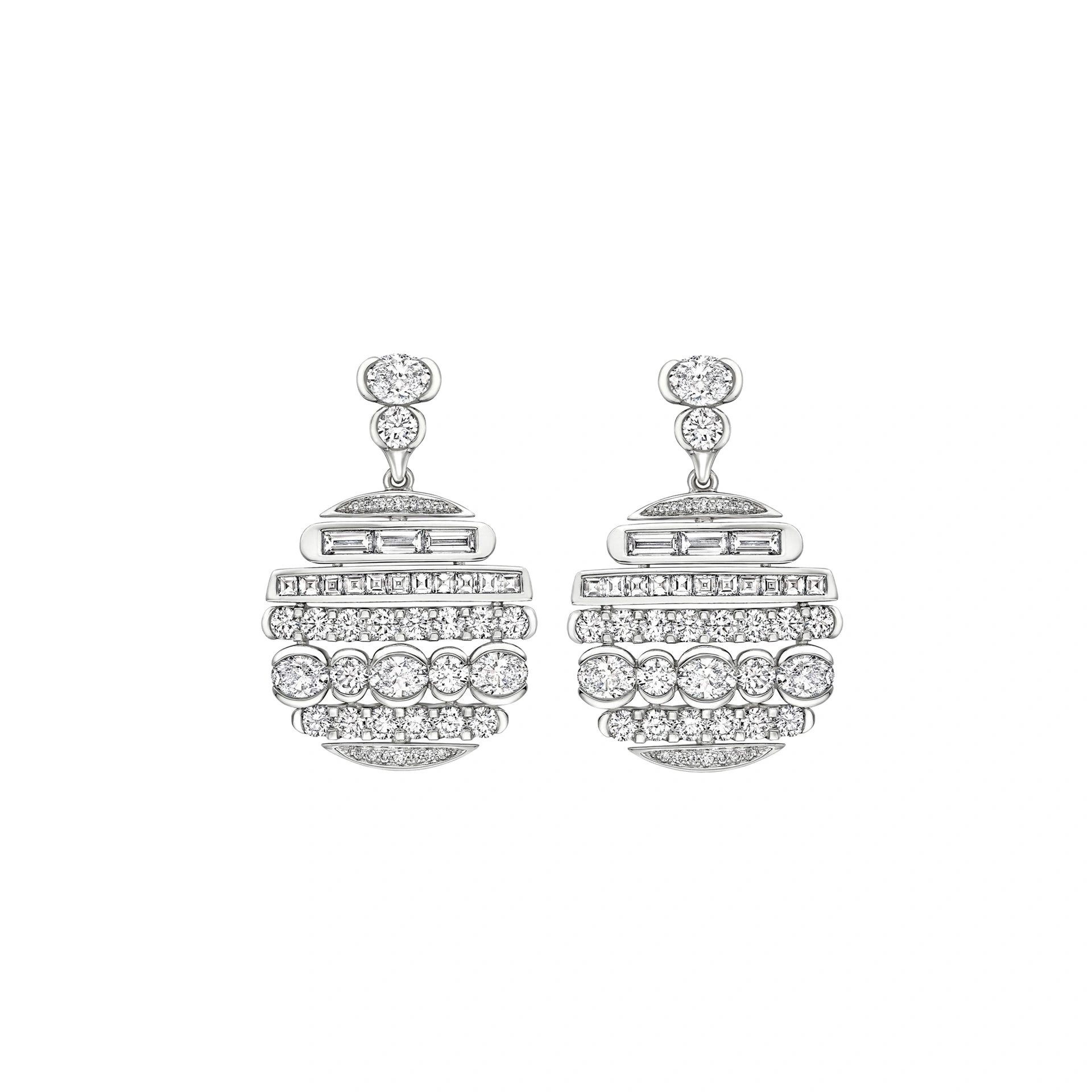 Boodles Play of Light Platinum Earrings Boodles Play of Light Platinum Earrings | Fine Earrings | Coveti