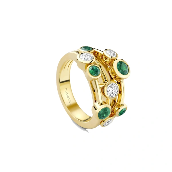 Boodles Raindance Classic Yellow Gold Emerald Ring | Fine Rings | Coveti