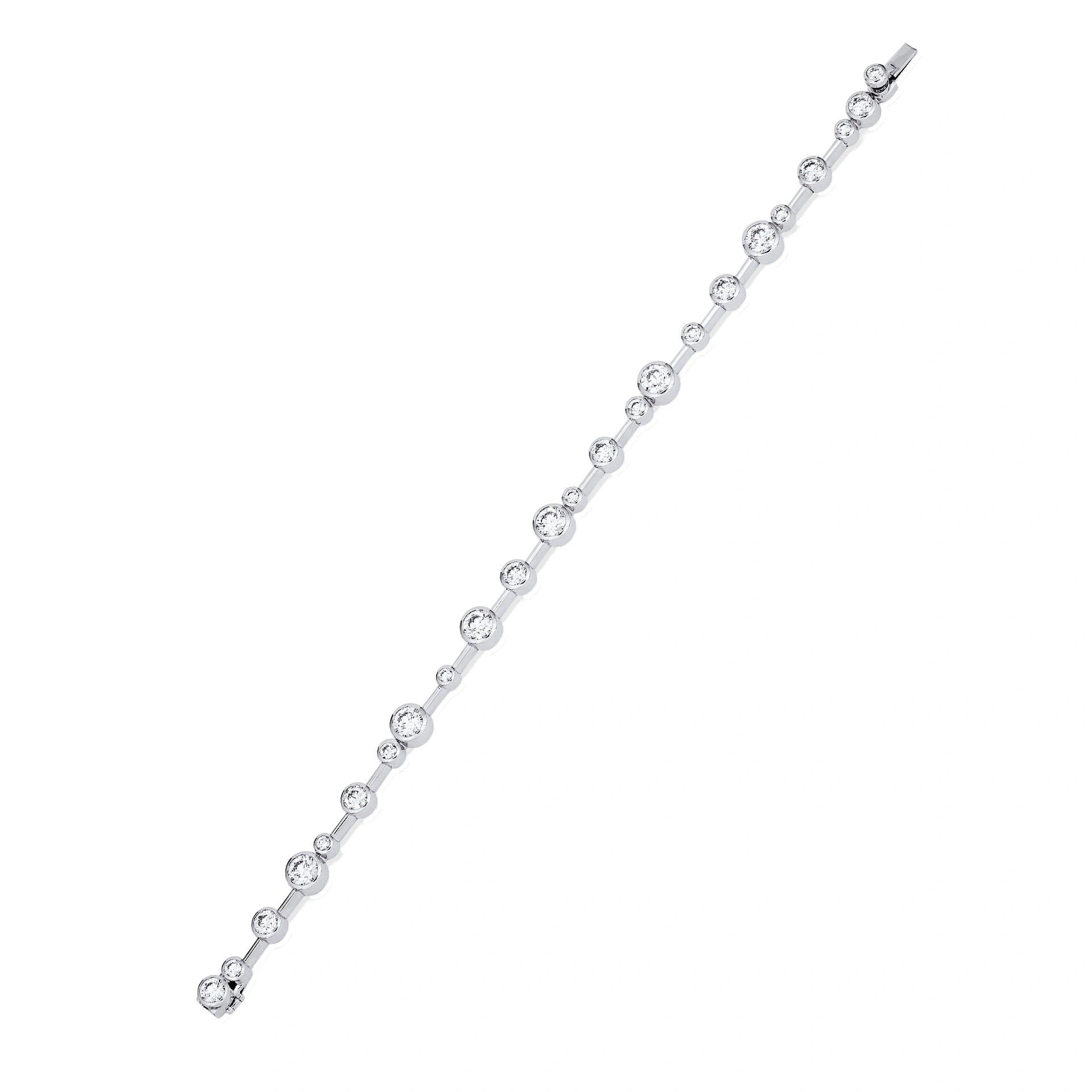 Boodles Raindance Large Diamond Bracelet Boodles Raindance Large Diamond Bracelet | Fine Bracelets | Coveti