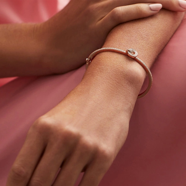 Boodles Roulette Rose Gold Diamond Bangle | Fine Bracelets | Coveti