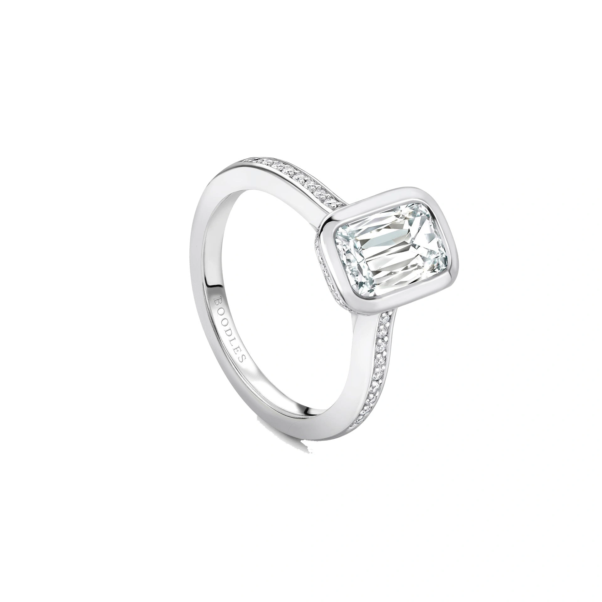 Boodles The Boodles Ashoka Diamond Platinum Engagement Ring Boodles The Boodles Ashoka Diamond Platinum Engagement Ring | Fine Rings | Coveti