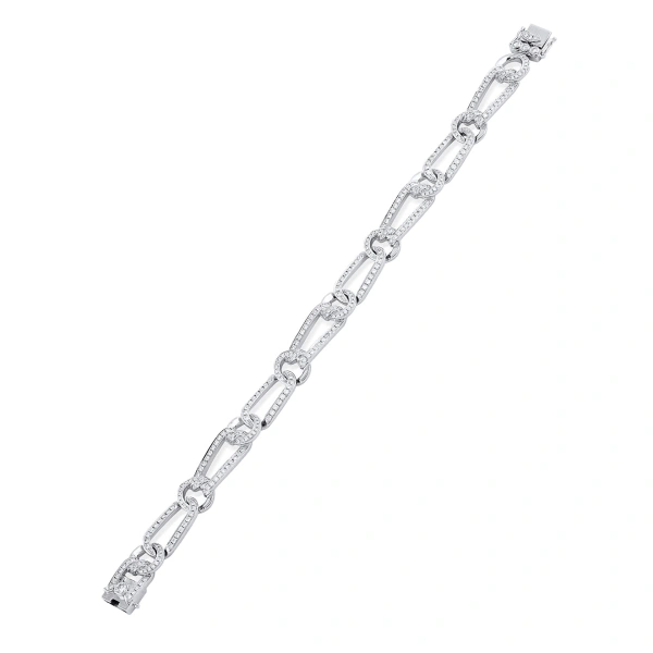 Boodles The Knot White Gold Diamond Bracelet | Fine Bracelets | Coveti