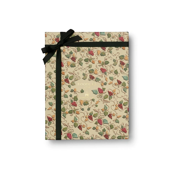 Boodles The Palace Collection After Dark Yale Pendant | Fine Necklaces | Coveti