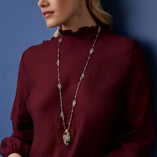 Boodles The Palace Collection Presence Chamber Long Pendant | Fine Necklaces | Coveti