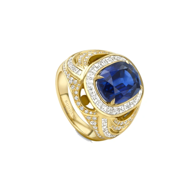 Boodles The Palace Collection Presence Chamber Sapphire Ring | Fine Rings | Coveti