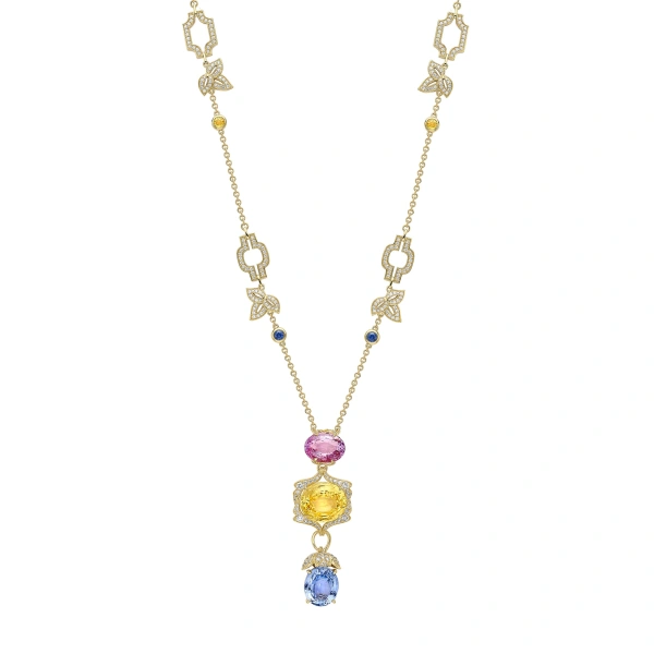Boodles The Palace Collection Queen Anne's Mural Pendant | Fine Necklaces | Coveti