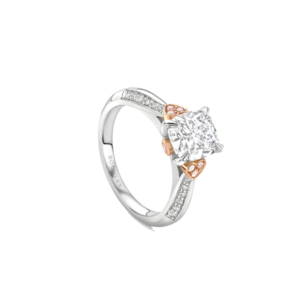Boodles Trilogy Diavik Cushion Diamond Pink Diamond Shoulders Platinum Ring | Fine Rings | Coveti