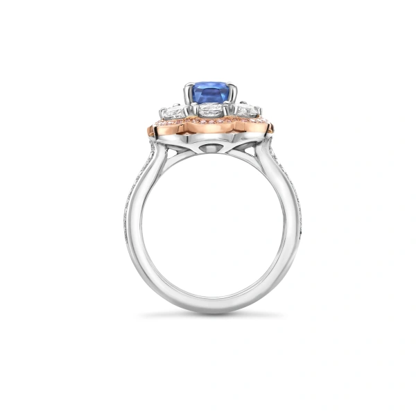 Boodles Vintage Cushion Sapphire Platinum Ring | Fine Rings | Coveti