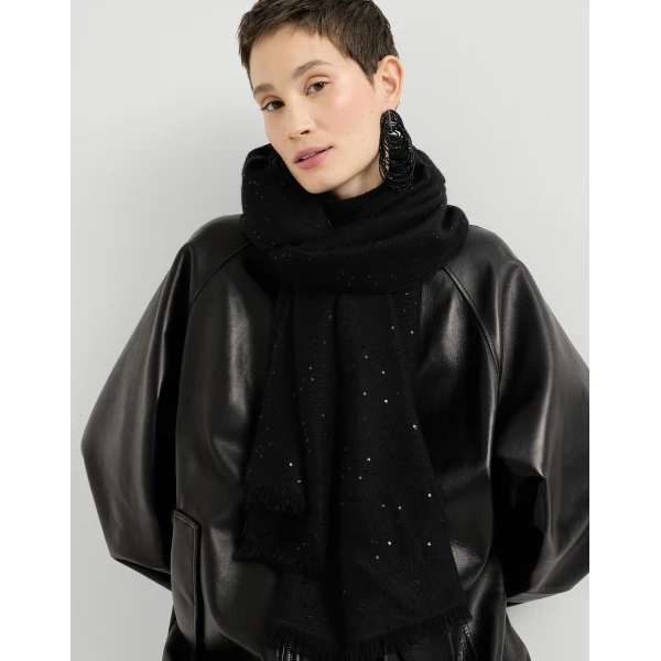 Brunello Cucinelli Cashmere and silk Diamond yarn scarf in Black, view 4 | Scarves | Coveti