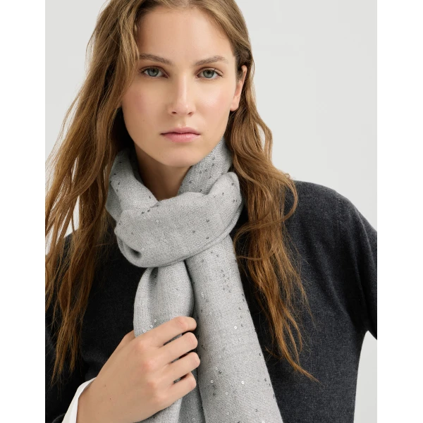 Brunello Cucinelli Cashmere and silk Diamond yarn scarf in Light Grey, view 4 | Scarves | Coveti