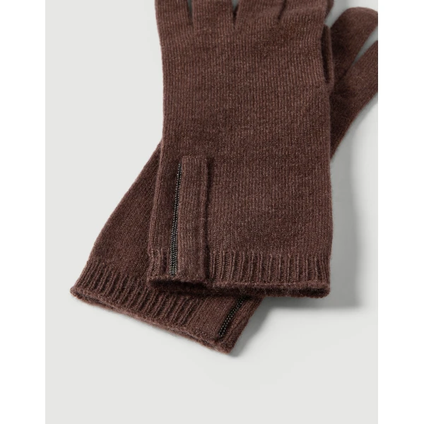 Brunello Cucinelli Cashmere knit gloves with monili in Brown, view 2 | Gloves | Coveti