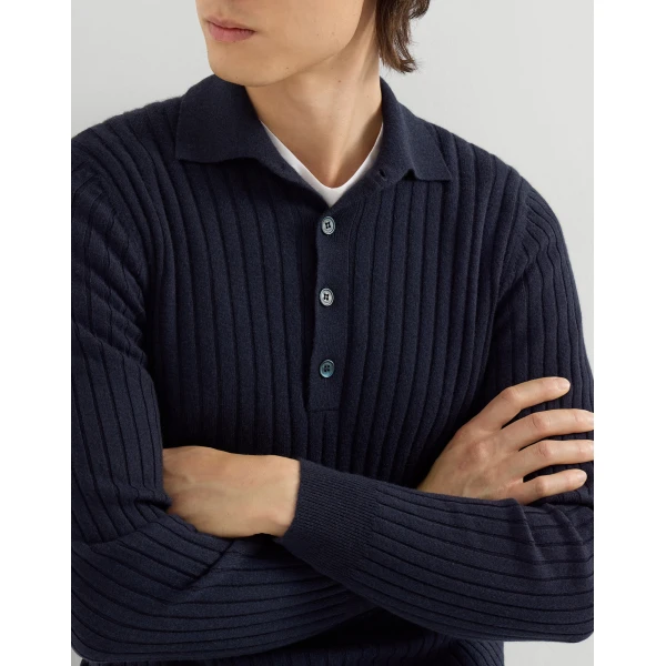 Brunello Cucinelli Cashmere knit polo shirt in Navy Blue, view 4 | Knitwear | Coveti