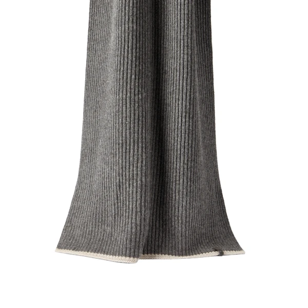 Cashmere knit scarf in Lead