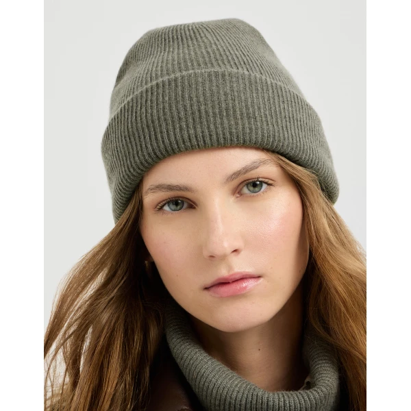 Brunello Cucinelli Cashmere rib knit beanie in Origano, view 3 | Hats | Coveti