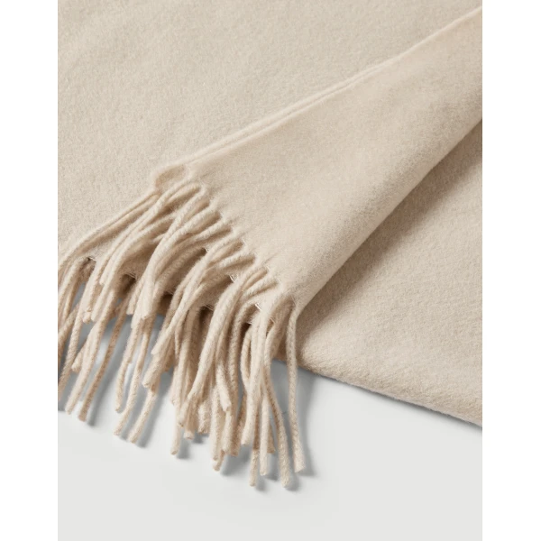 Brunello Cucinelli Cashmere scarf in Beige Silk, view 3 | Scarves | Coveti