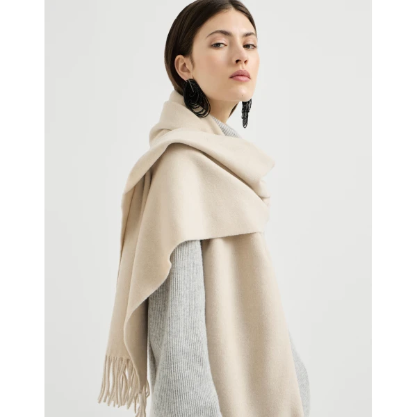 Brunello Cucinelli Cashmere scarf in Beige Silk, view 4 | Scarves | Coveti