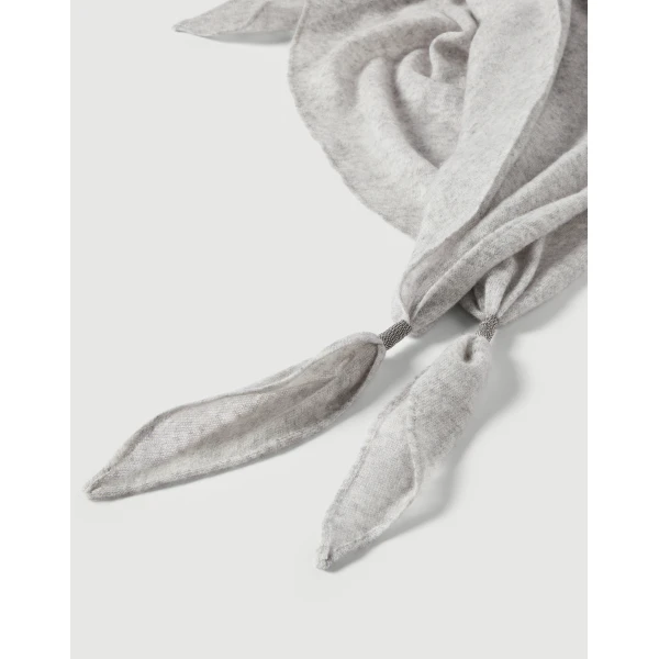 Brunello Cucinelli Cashmere scarf in Light Grey, view 2 | Scarves | Coveti