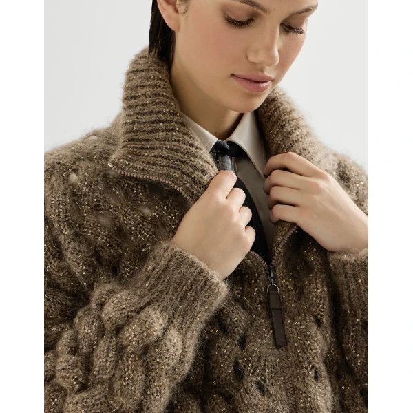 Dazzling Zigzag Cables cardigan in Bark - Image 4