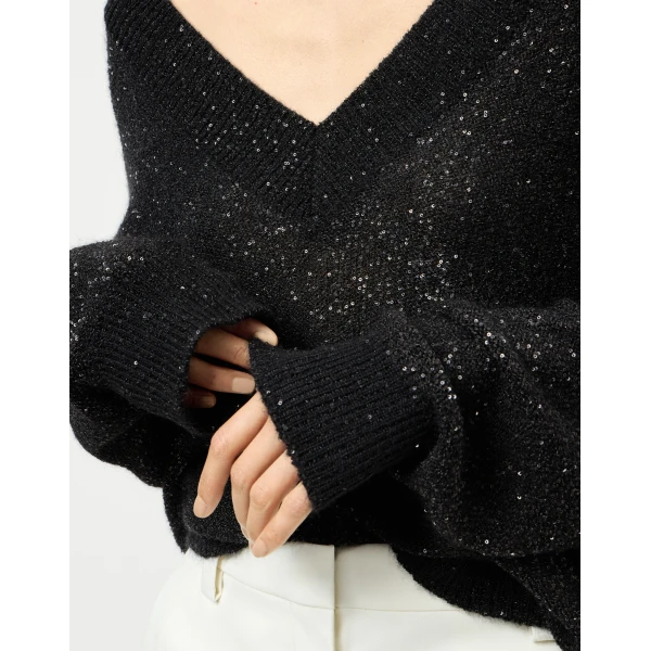 Brunello Cucinelli Dazzling texture sweater in Black, view 4 | Sweaters | Coveti
