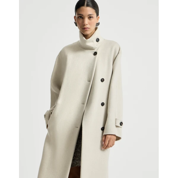 Brunello Cucinelli Handcrafted coat in Ivory