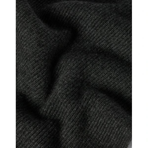 Brunello Cucinelli Knit scarf in Lignite Grey, view 3 | Scarves | Coveti