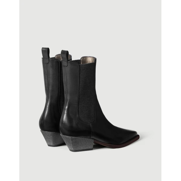 Leather Chelsea boots in Black - Image 3